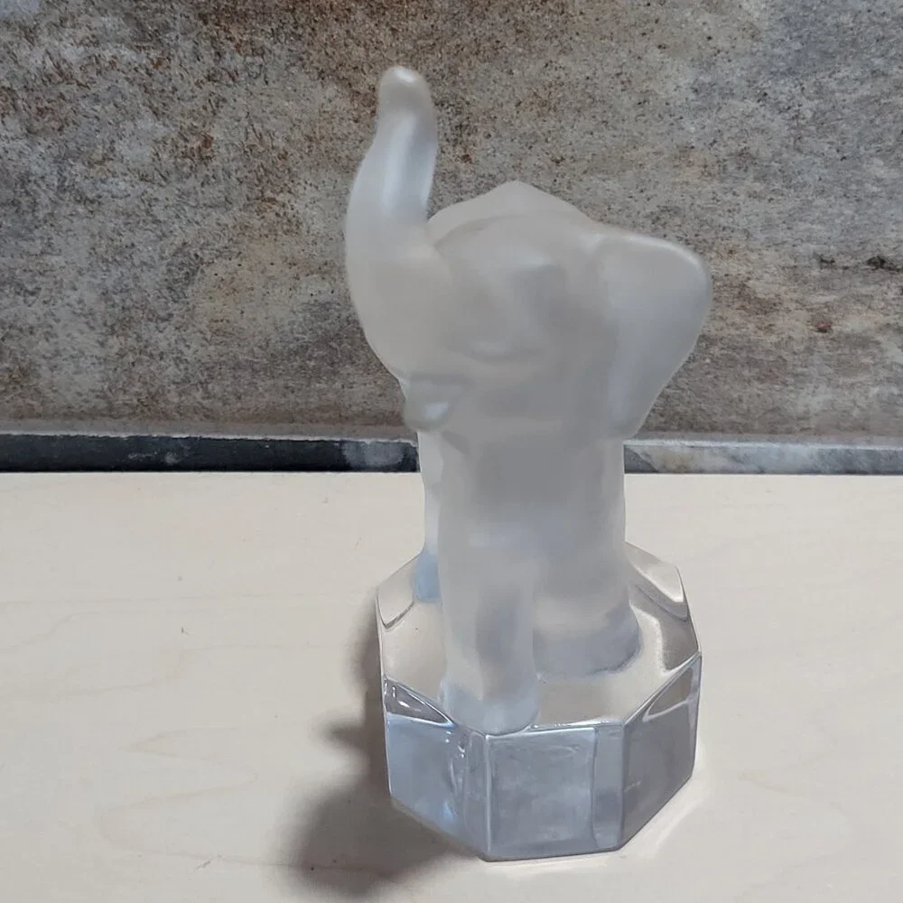 Vintage Goebel Frosted Crystal Elephant Paperweight On Pedestal Figurine